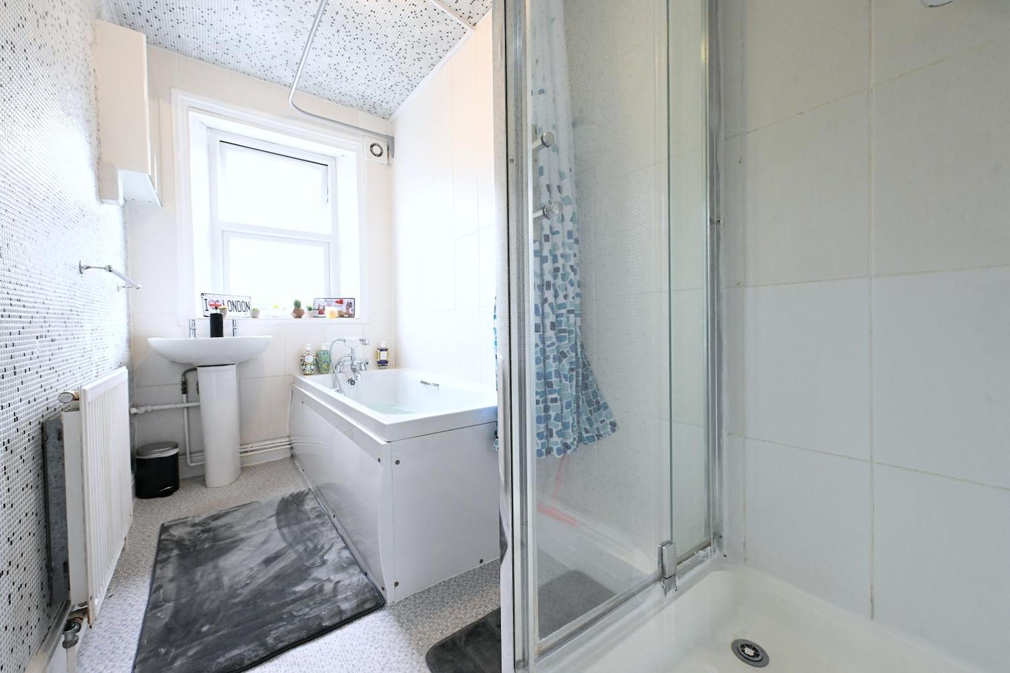 Stunning 3 Bedroom Serviced Flat In North London Exterior photo